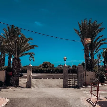 Alles Prima In Punta Prima *
