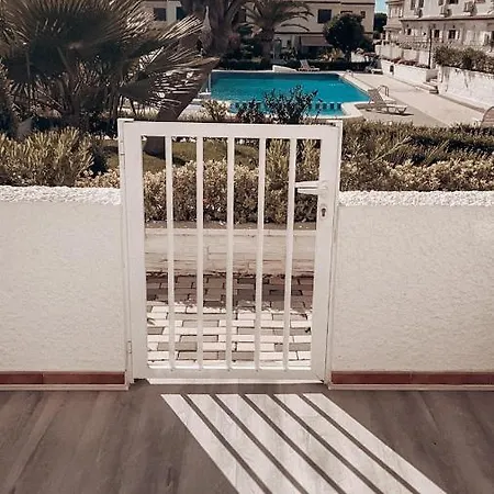 Alles Prima In Punta Prima Holiday home *